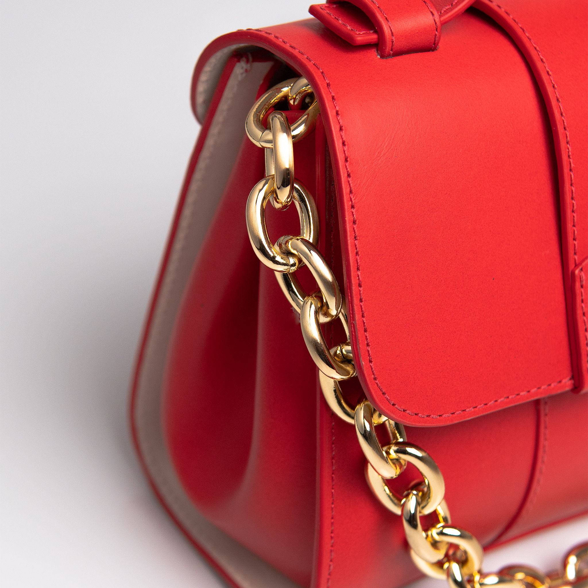 Bolsa Mini Aurora couro gloss WOOW