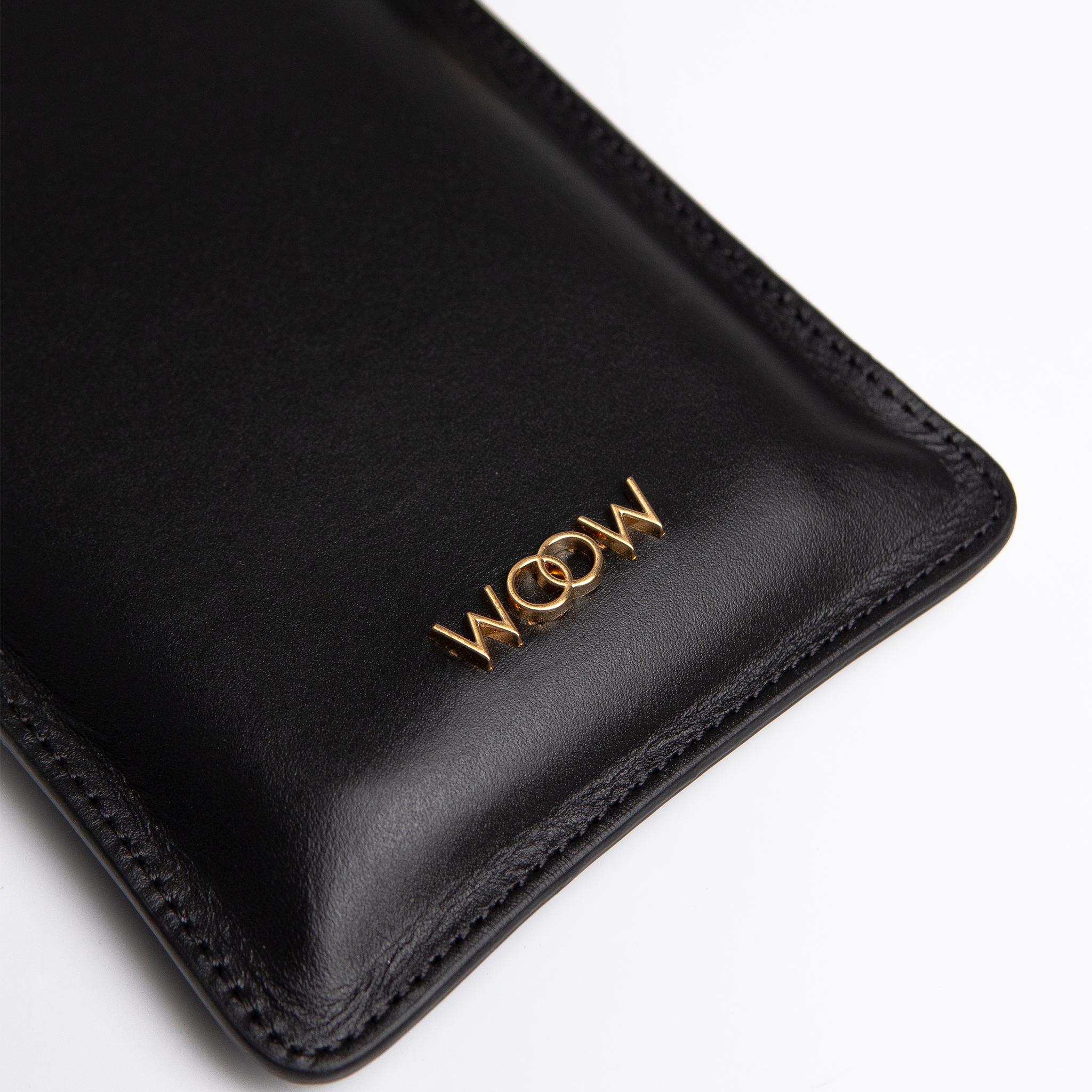 Bolsa porta celular Marina couro Preto WOOW