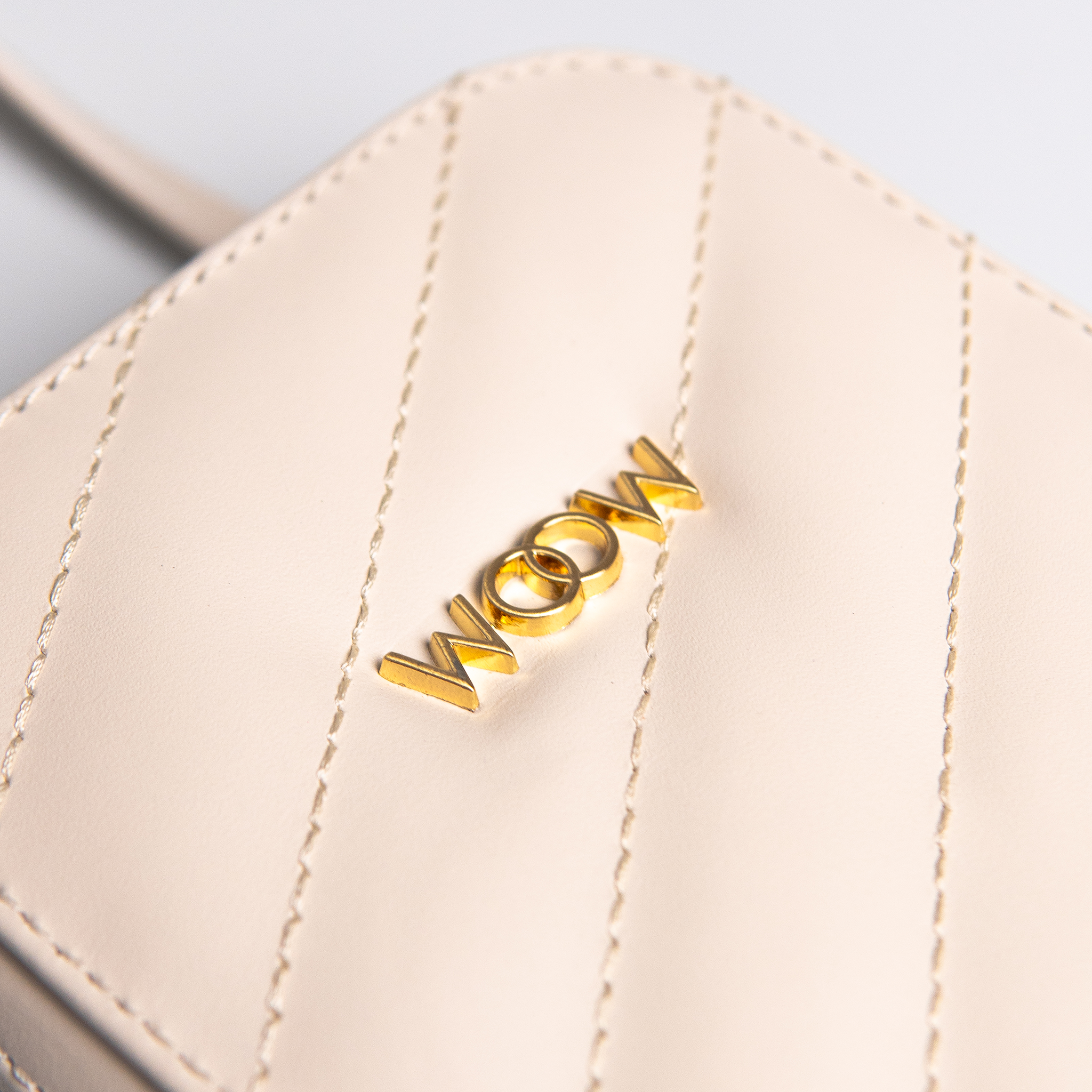 Bolsa porta celular Stella couro off white WOOW