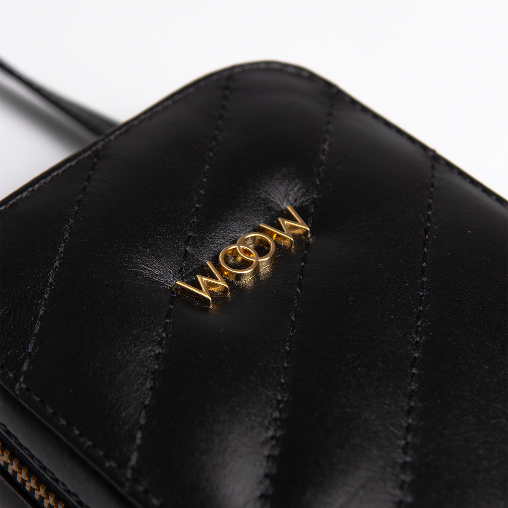 Bolsa porta celular Stella couro preto WOOW