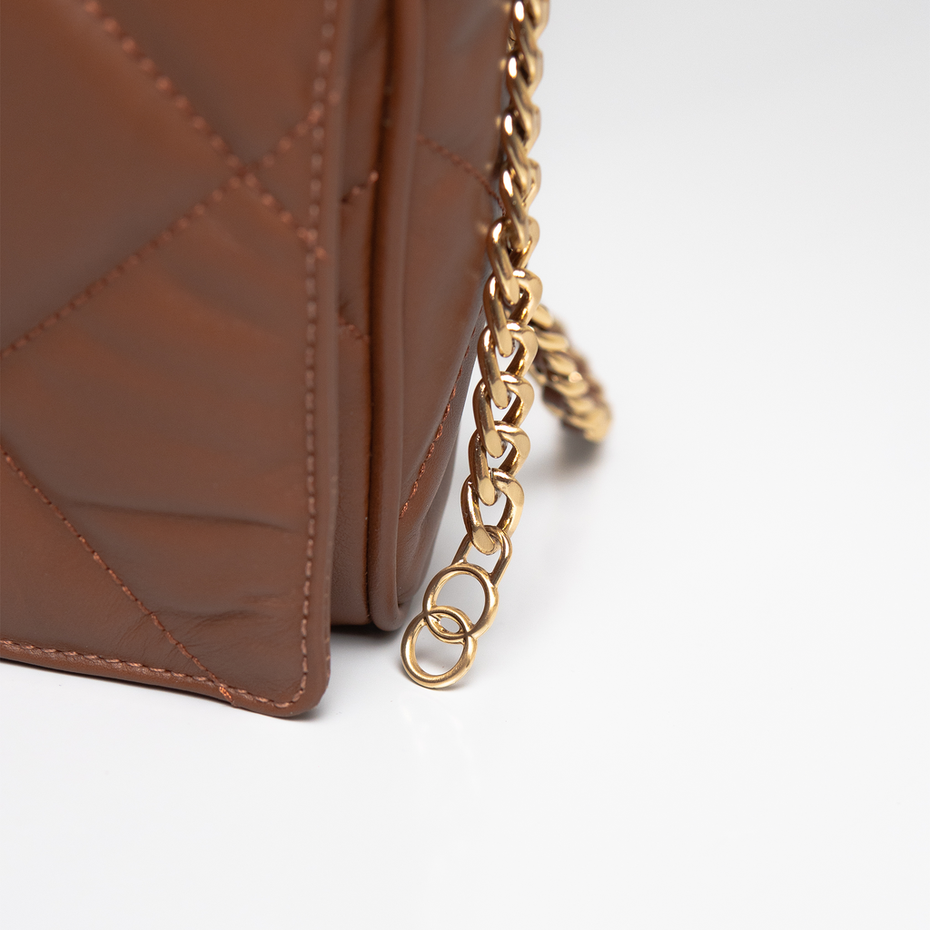 Bolsa Serena em Napa Gaja Café WOOW