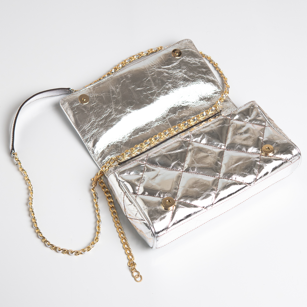 Bolsa Serena em Old Spechio Silver WOOW