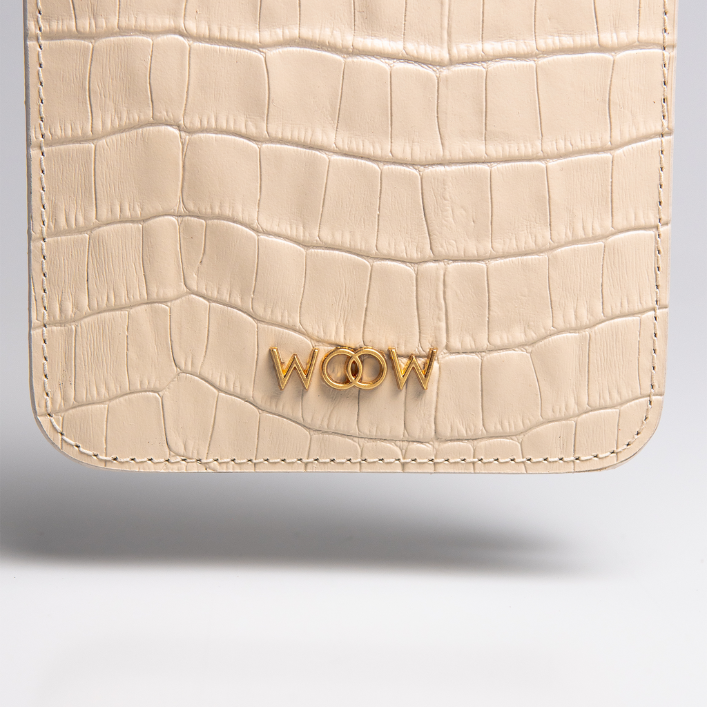 Bolsa porta celular Luna couro croco off white WOOW