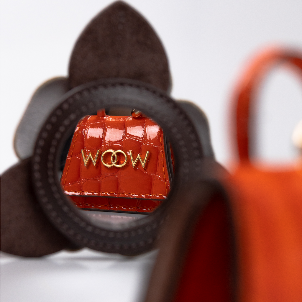 Chaveiro Flor Liz com Espelho Preto/Off White WOOW