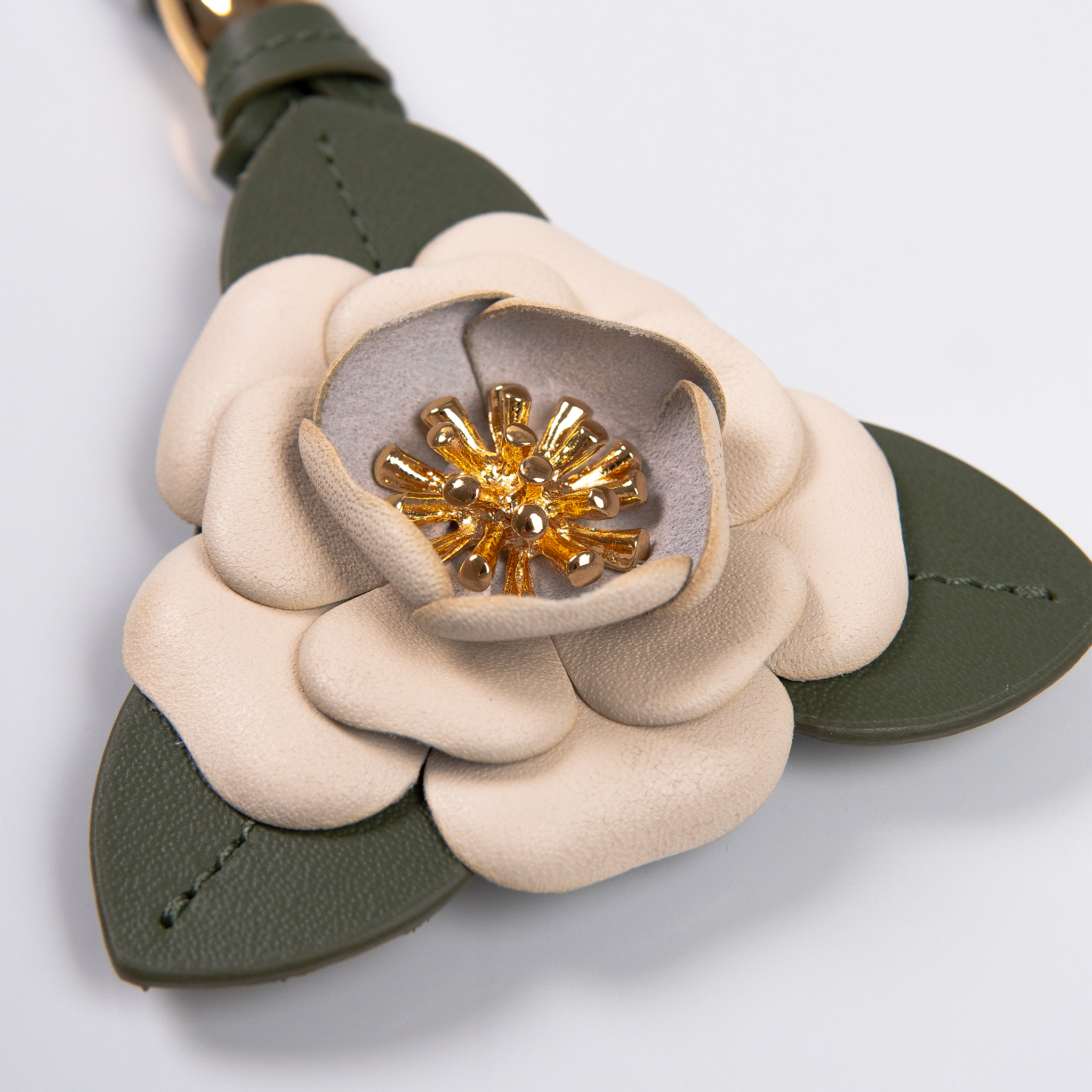 Chaveiro Flor Liz com Espelho Verde/Off White WOOW