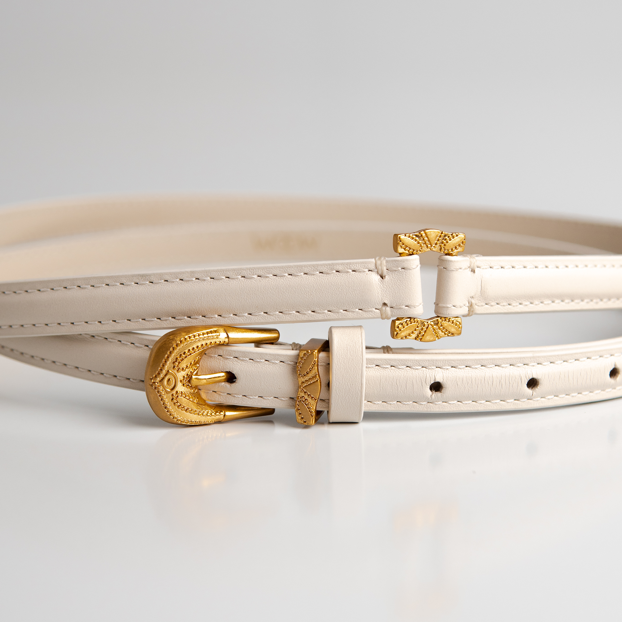 Cinto Vitoria Off White WOOW