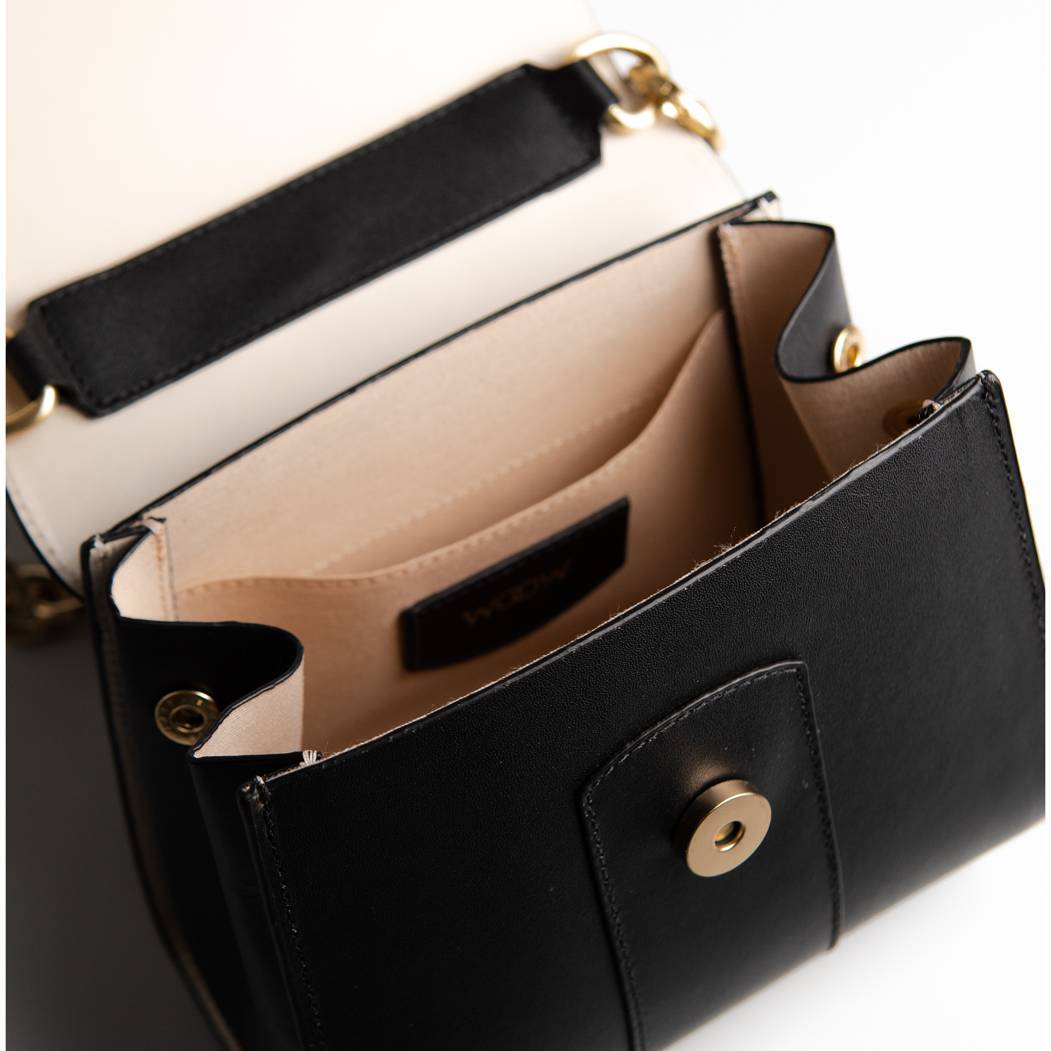 Mini Bag Aurora Preta WOOW