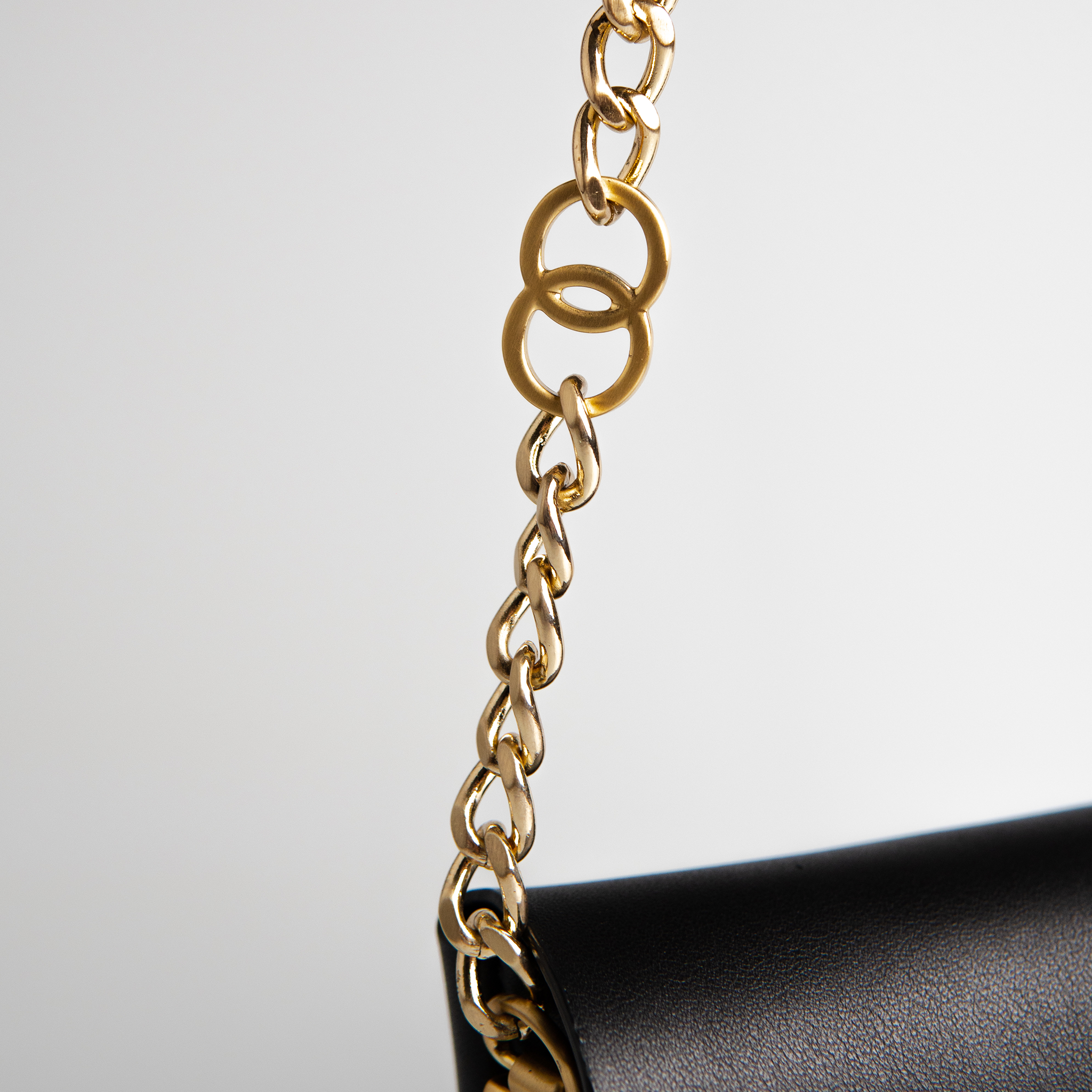 Mini Bag Aya Soft Leather Preta WOOW