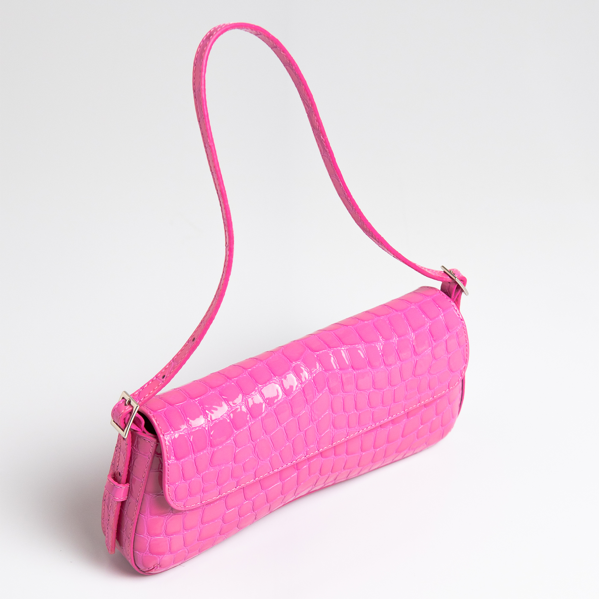 Bolsa Giovana em Satin Croco Gomma Pink WOOW
