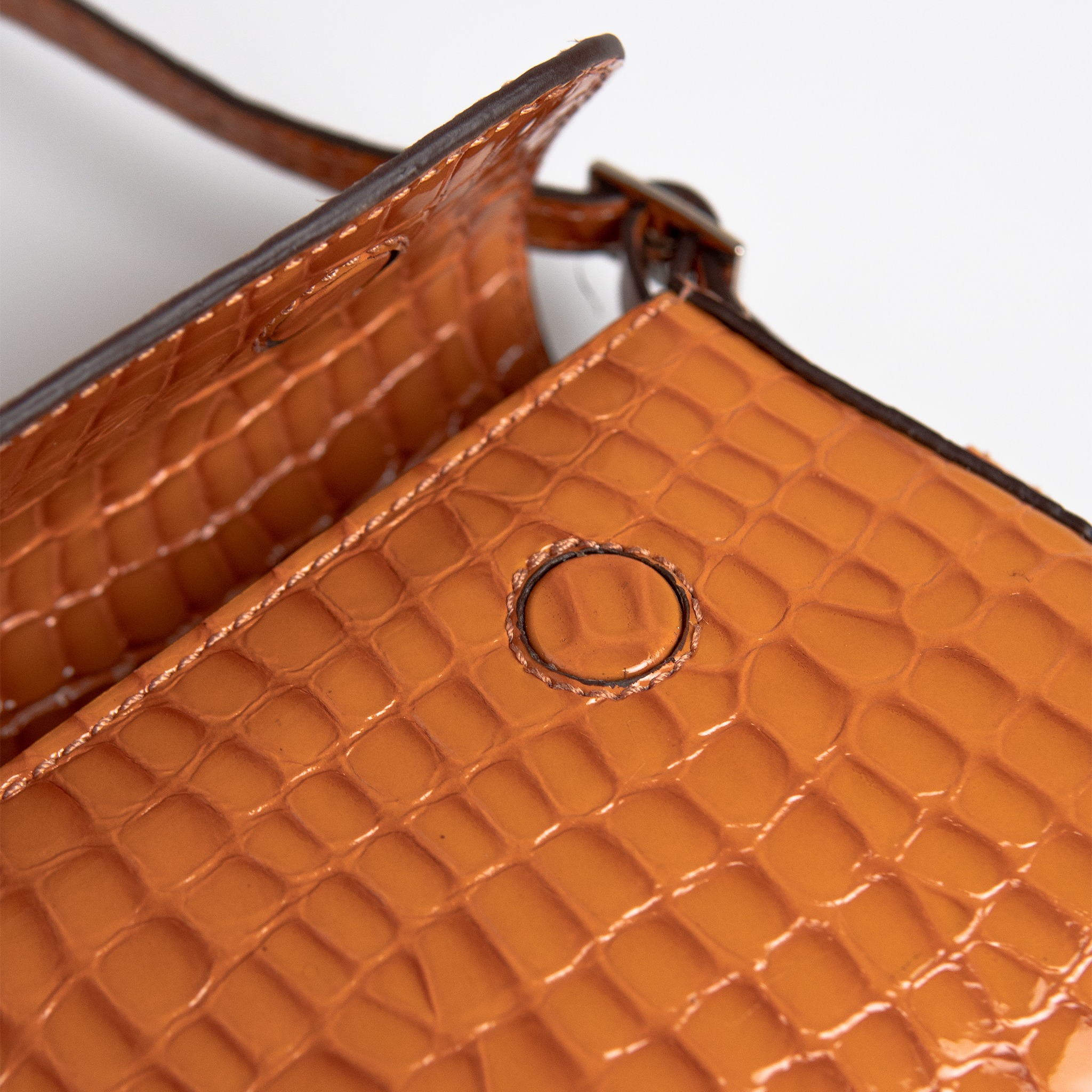 Bolsa Giovana em Croco WOOW