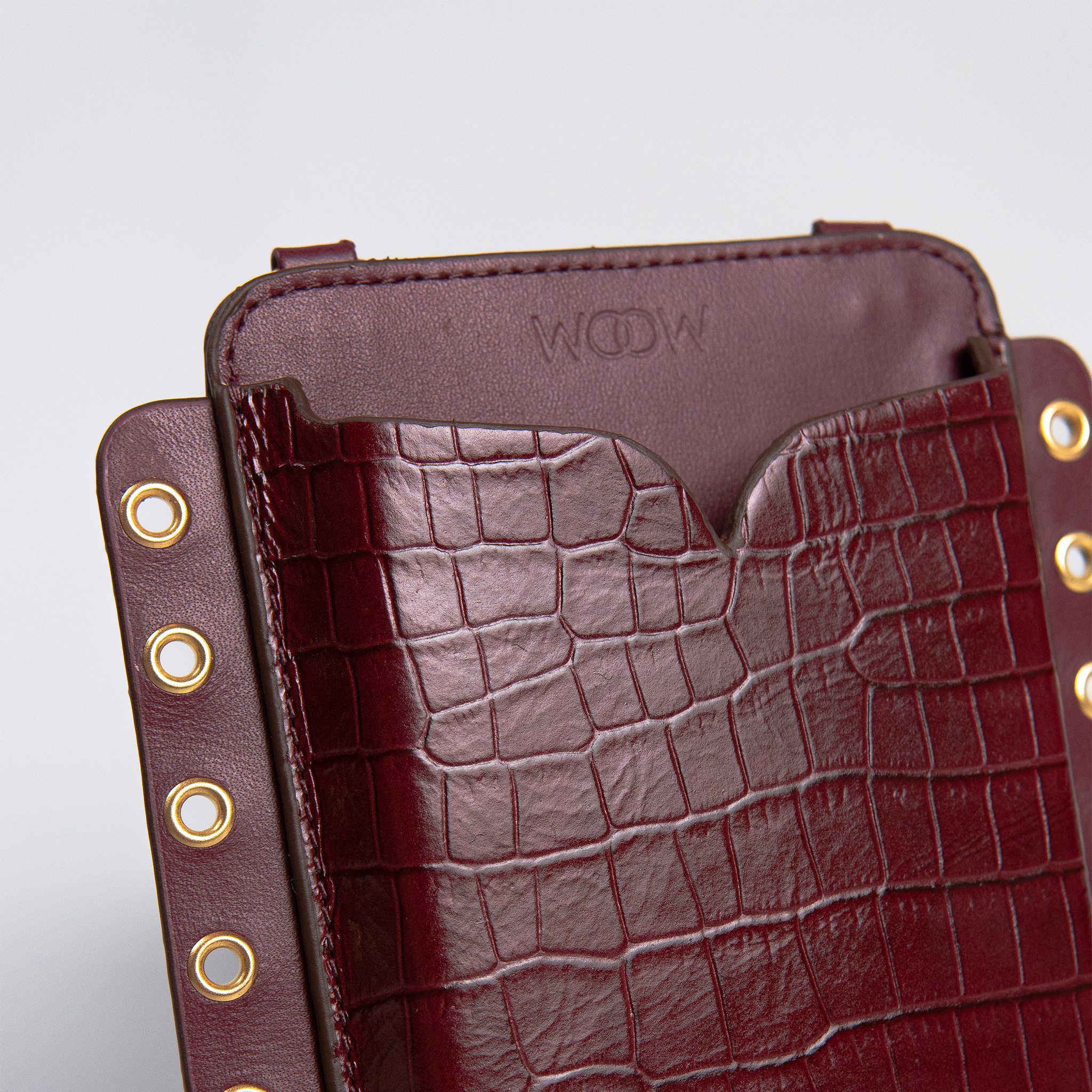 Bolsa Porta Celular Ina com Ilhós